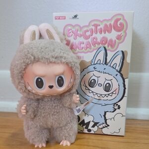 Pop Mart Exciting Macaron In Toffee UNOPENED